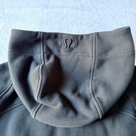 Lululemon Full Zip Scuba Hoodie 8 - Picture 9 of 9